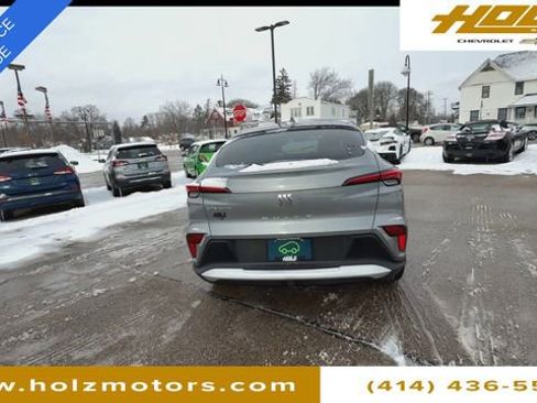 Certified 2024 Buick Envista Preferred w/ Convenience II Package image 8