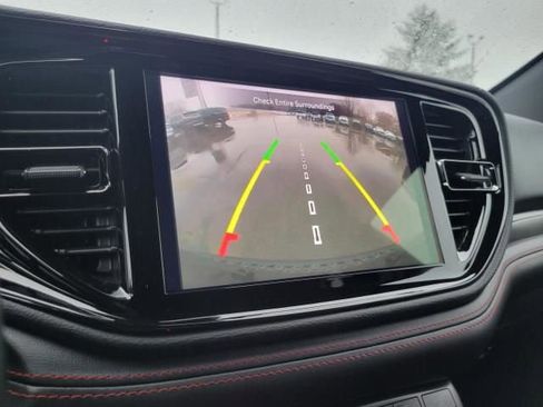 Used 2024 Dodge Durango R/T image 35