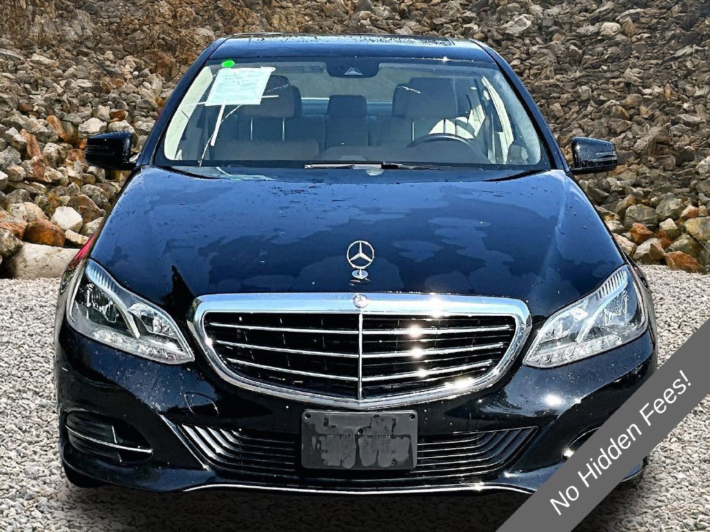 Used 2016 Mercedes-Benz E 350 4MATIC Sedan w/ Premium Package image 3