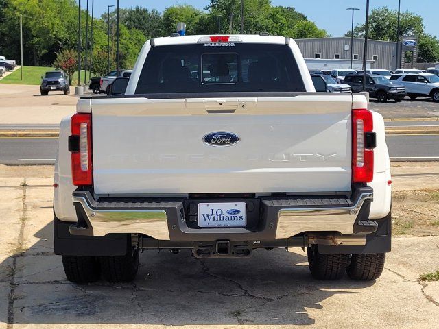 New 2026 Ford F350 Lariat w/ Lariat Ultimate Package AWD/4WD image 4