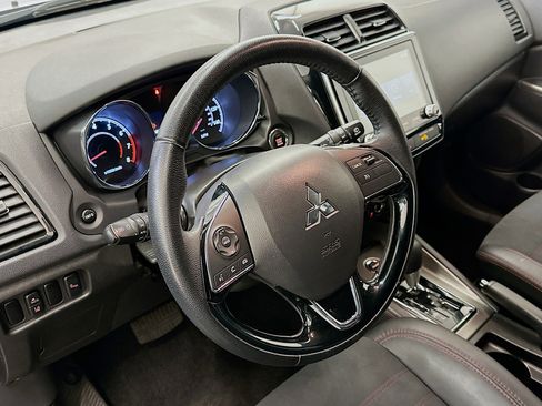 Used 2024 Mitsubishi Outlander Sport SE image 18