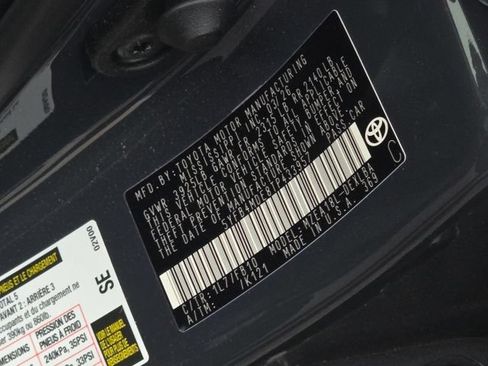Used 2026 Toyota Corolla LE FWD image 31