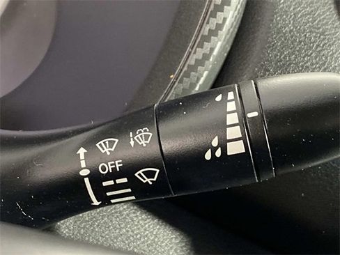 Used 2021 Nissan Sentra S image 17