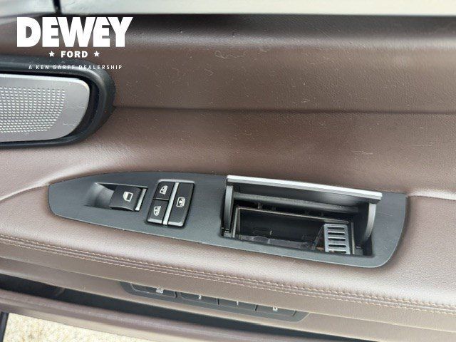 Used 2014 BMW 750Li RWD image 37