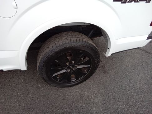 Used 2020 Ford F150 Lariat w/ Equipment Group 502A Luxury image 27