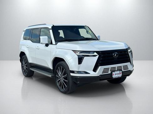 Used 2025 Lexus GX 550 AWD/4WD image 3