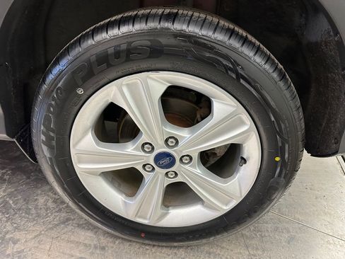 Used 2014 Ford Escape SE image 30