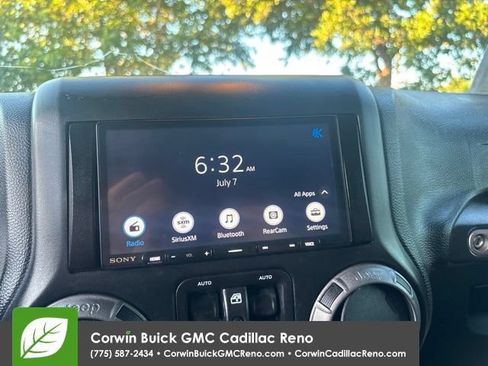 Used 2018 Jeep Wrangler Unlimited Sport S AWD/4WD image 22
