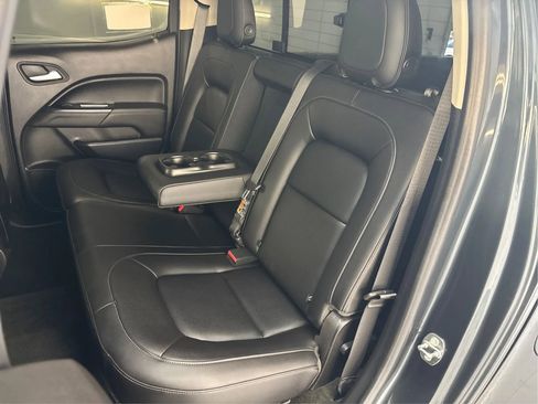 Used 2017 GMC Canyon SLT w/ Driver Alert Package image 14