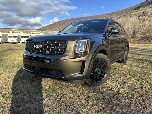 Used 2022 Kia Telluride EX w/ EX Premium Package image 1