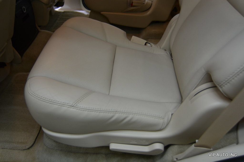 Used 2007 Cadillac Escalade AWD w/ Climate Package image 27