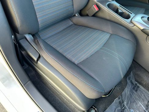 Used 2025 Nissan Leaf S FWD image 30