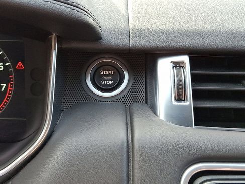 Used 2022 Land Rover Range Rover Sport HSE Dynamic image 25