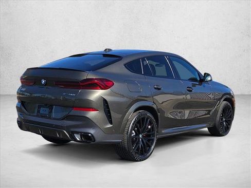 Certified 2025 BMW X6 xDrive40i image 5