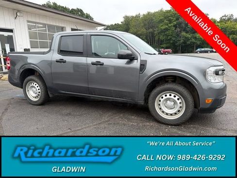Used 2022 Ford Maverick XL w/ Equipment Group 100A Standard AWD/4WD image 1