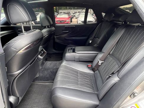 Used 2018 Lexus LS 500 AWD w/ Interior Upgrade Package image 5
