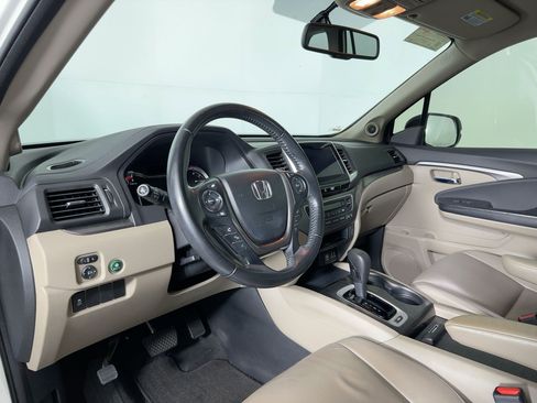 Used 2016 Honda Pilot EX-L image 3