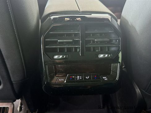 Used 2024 BMW iX xDrive50 w/ Sport Package AWD/4WD image 25