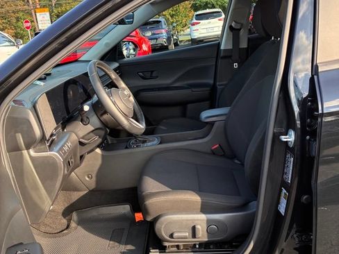 Used 2024 Hyundai Kona SEL FWD image 27