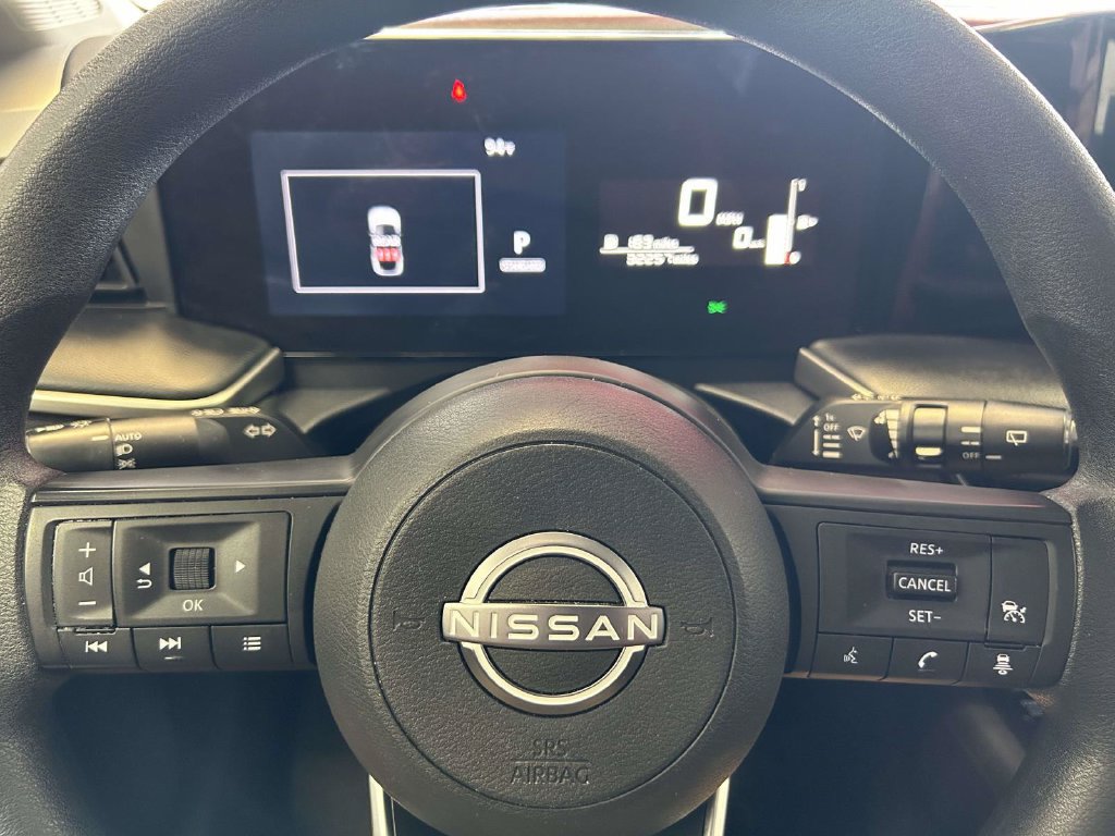 Used 2025 Nissan Kicks S AWD/4WD image 22