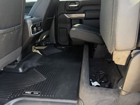Used 2021 Chevrolet Silverado 2500 LTZ w/ LTZ Convenience Package AWD/4WD image 20