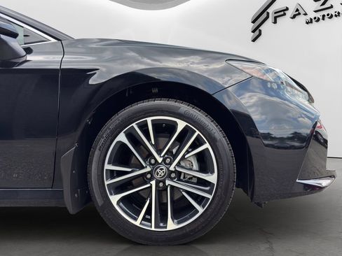 Used 2025 Toyota Camry XLE AWD/4WD image 24