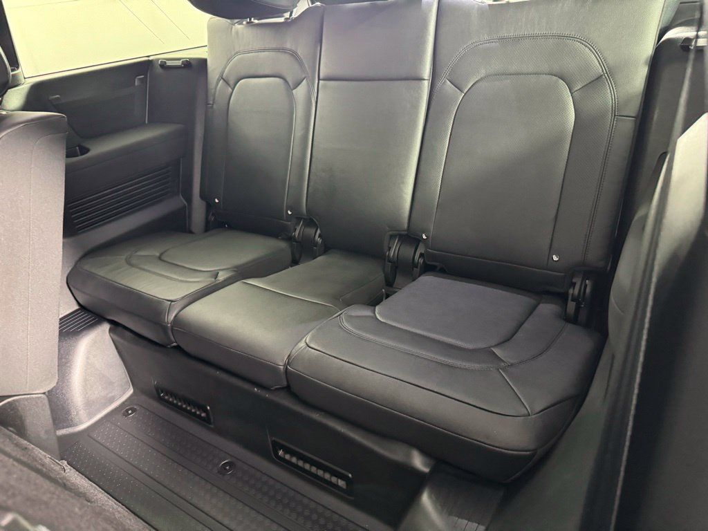 Used 2023 Land Rover Defender 130 S AWD/4WD image 31