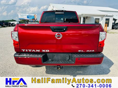 Used 2016 Nissan Titan XD AWD/4WD image 4
