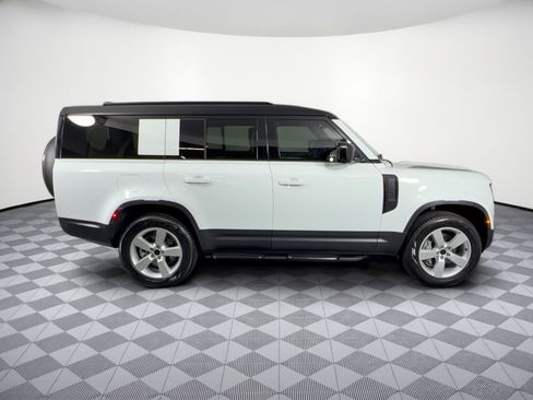 Used 2026 Land Rover Defender 130 S AWD/4WD image 8