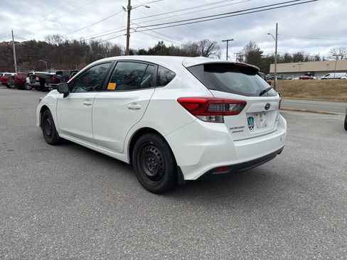 Used 2020 Subaru Impreza 2.0i image 4
