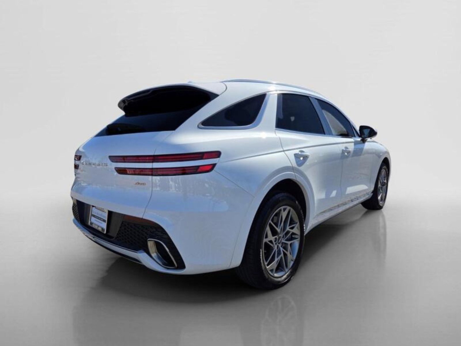 Used 2024 Genesis GV70 2.5T AWD/4WD image 5