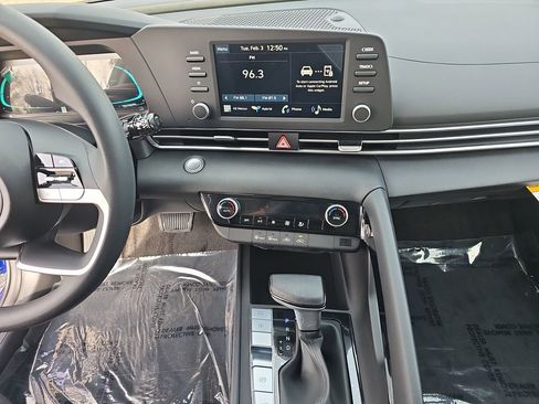 New 2026 Hyundai Elantra Blue image 19