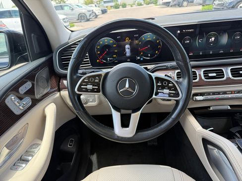 Certified 2022 Mercedes-Benz GLE 350 4MATIC image 9