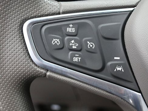 Used 2022 Chevrolet Malibu LS w/ Driver Confidence Package II image 17