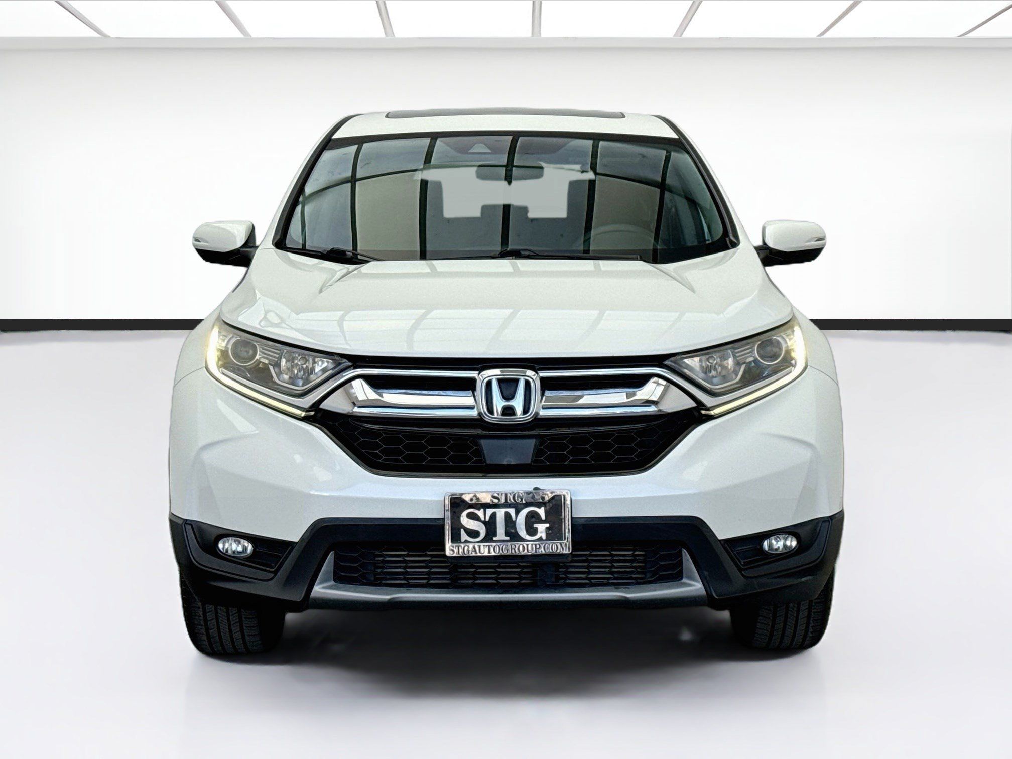 Used 2018 Honda CR-V EX image 2