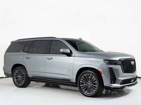 Used 2024 Cadillac Escalade V w/ LPO, ONYX Package AWD/4WD image 2