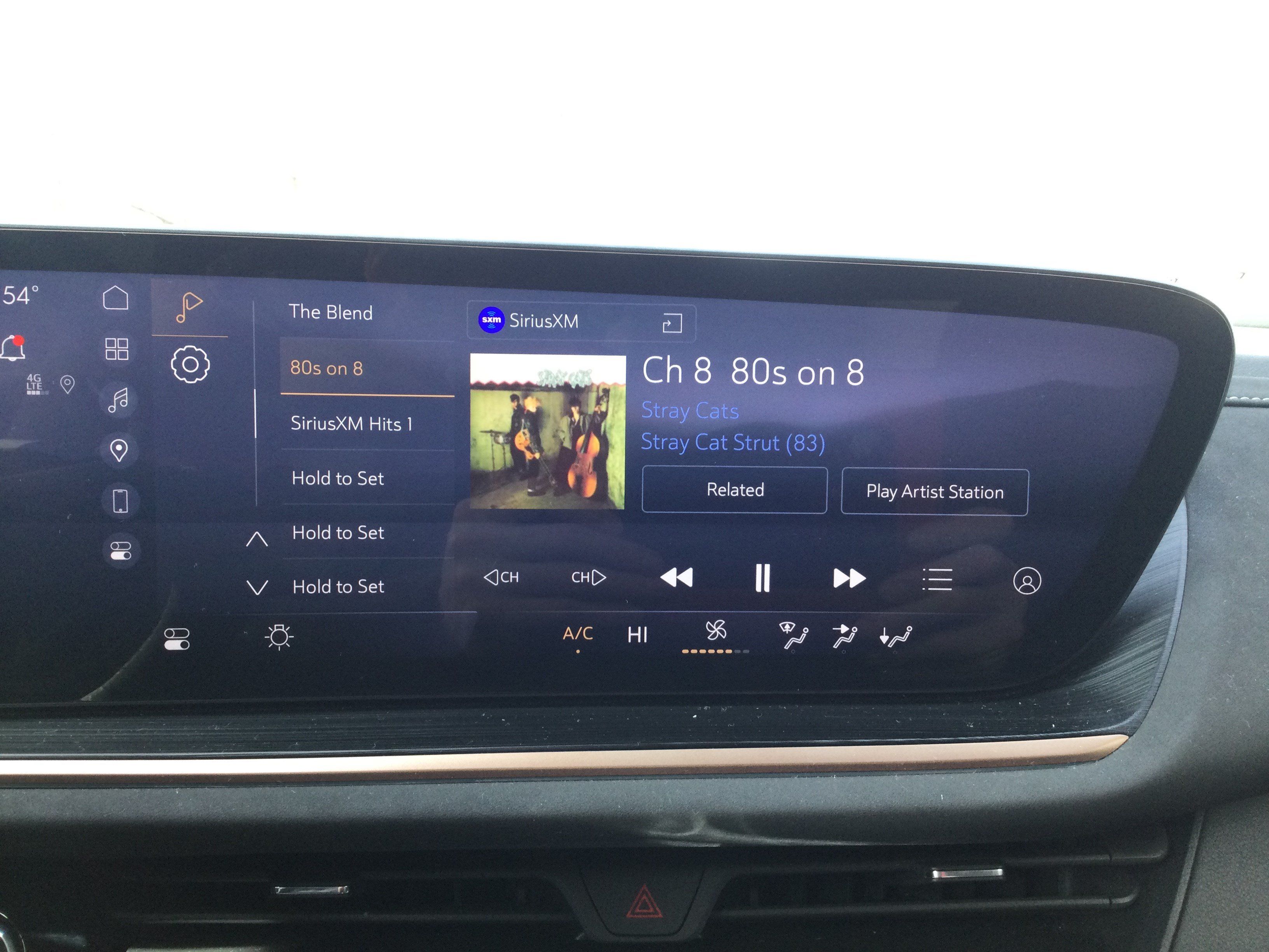 Used 2025 Buick Envision Sport Touring AWD/4WD image 11