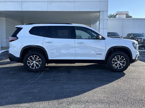 New 2026 GMC Acadia AT4 image 2