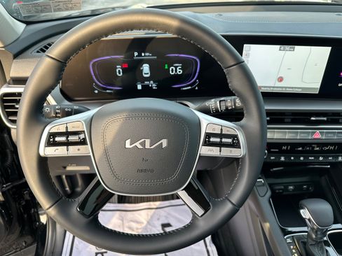 New 2025 Kia Telluride S image 51