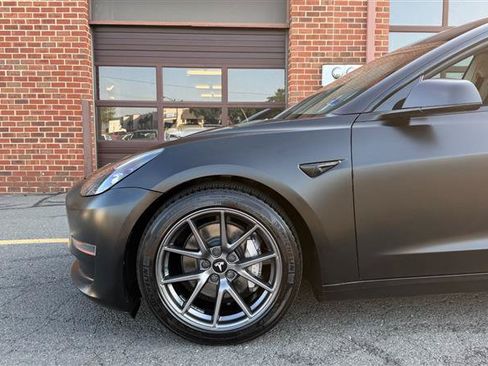Used 2021 Tesla Model 3 Long Range AWD/4WD image 5