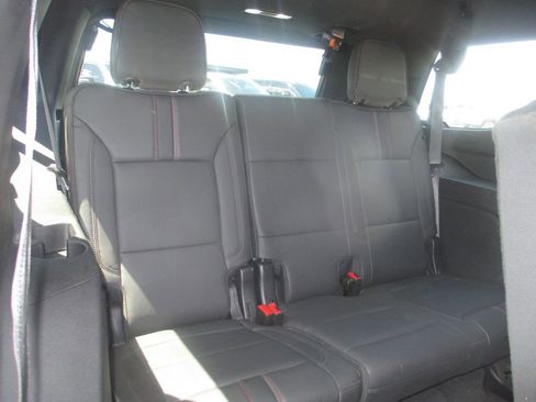 Used 2024 Chevrolet Tahoe RST w/ Luxury Package AWD/4WD image 27
