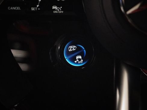 Certified 2025 Mercedes-Benz G 63 AMG 4MATIC image 19