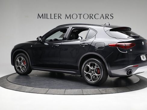 Used 2022 Alfa Romeo Stelvio Ti image 3