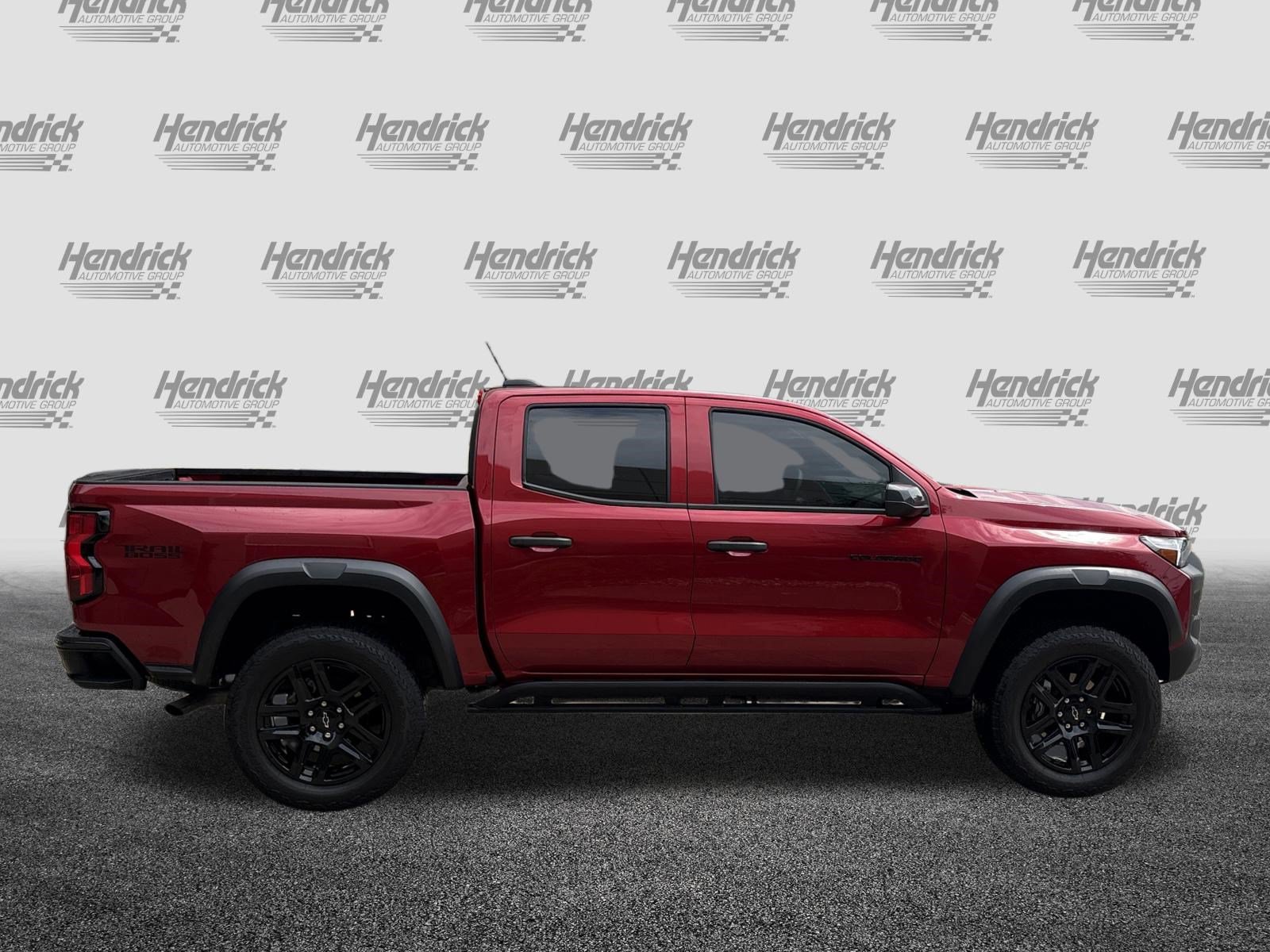 Used 2025 Chevrolet Colorado Trail Boss AWD/4WD image 10