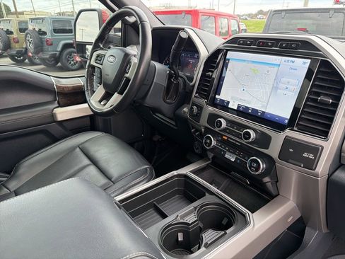 Used 2022 Ford F350 Lariat w/ Lariat Ultimate Package AWD/4WD image 30