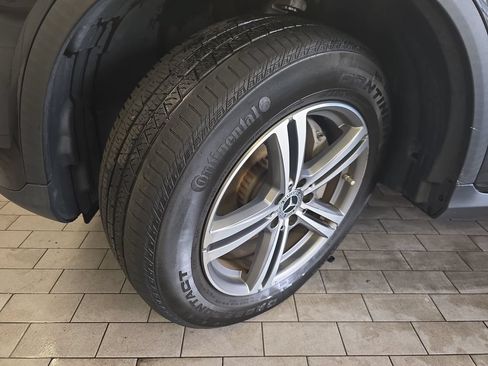 Certified 2020 Mercedes-Benz GLC 300 image 33