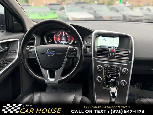 Used 2016 Volvo XC60 T5 Premier w/ Proximity Package AWD/4WD image 24