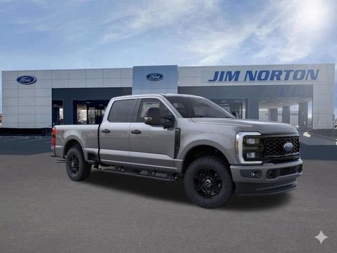 New 2026 Ford F250 XL w/ STX Appearance Package AWD/4WD image 9