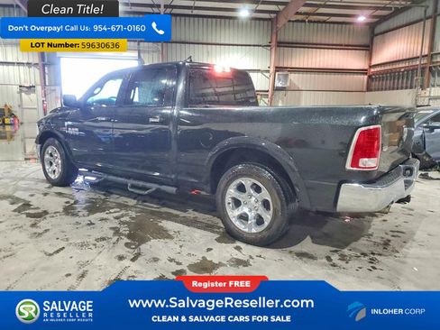 Used 2018 RAM 1500 Laramie w/ Convenience Group AWD/4WD image 3