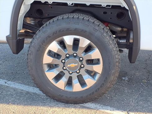 New 2026 Chevrolet Silverado 2500 Custom w/ Custom Convenience Package image 4